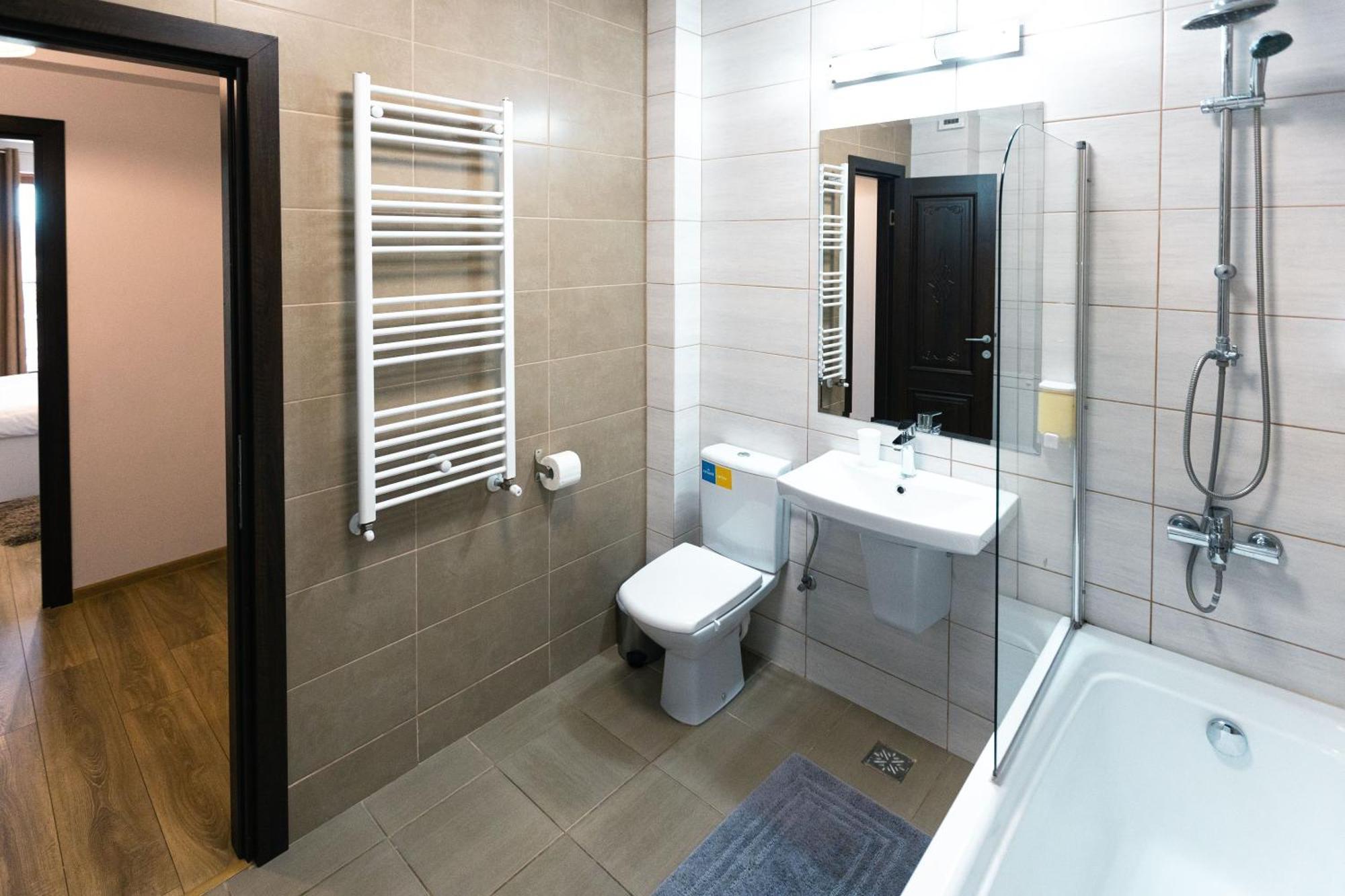 Rivera Apartments - Premium Accomodation Ιάσιο Δωμάτιο φωτογραφία